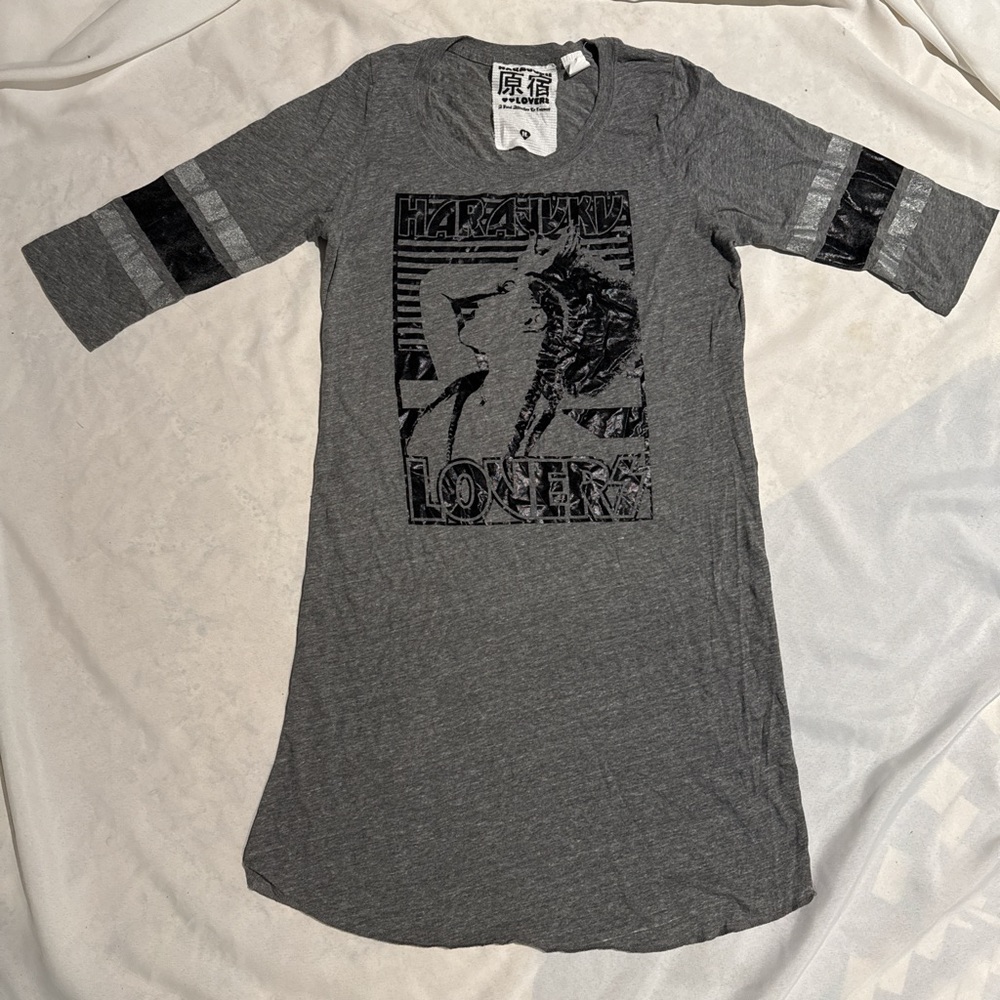 Harajuku Lovers Gray Short Sleeve Tee